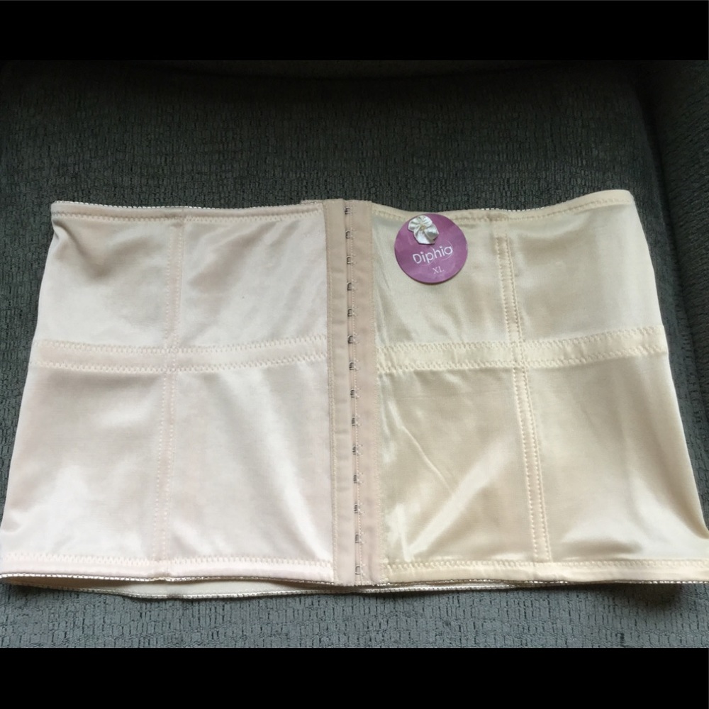 Tummy Tamer in Nude XL